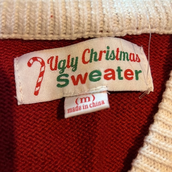 New Christmas Sweater size MEDIUM NWT - Picture 4 of 4